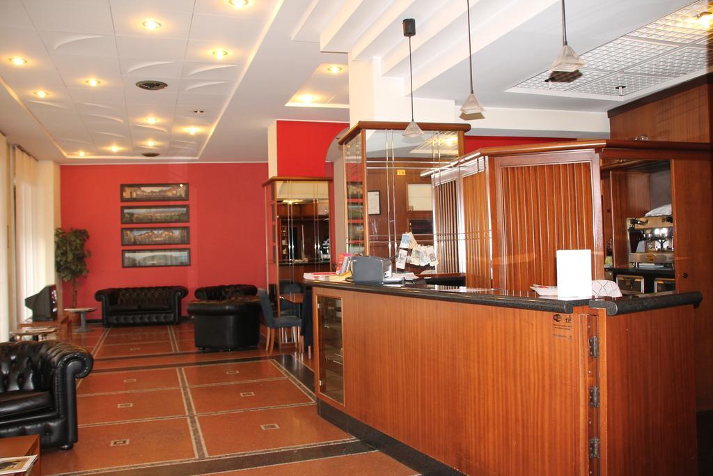 Hotel Giulio Cesare - Milan — Zdjęcia 2